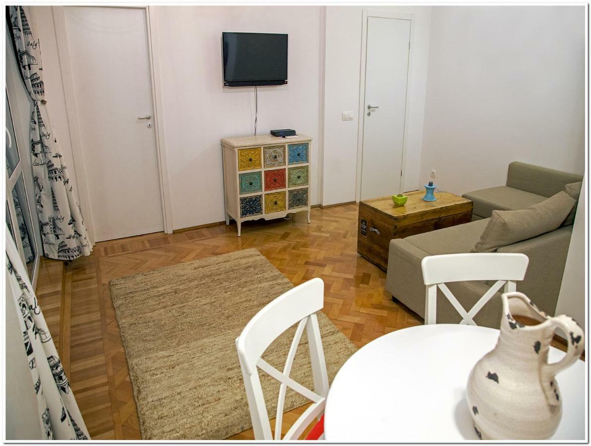 Skyview Old Town Apartment Bucureşti Exterior foto