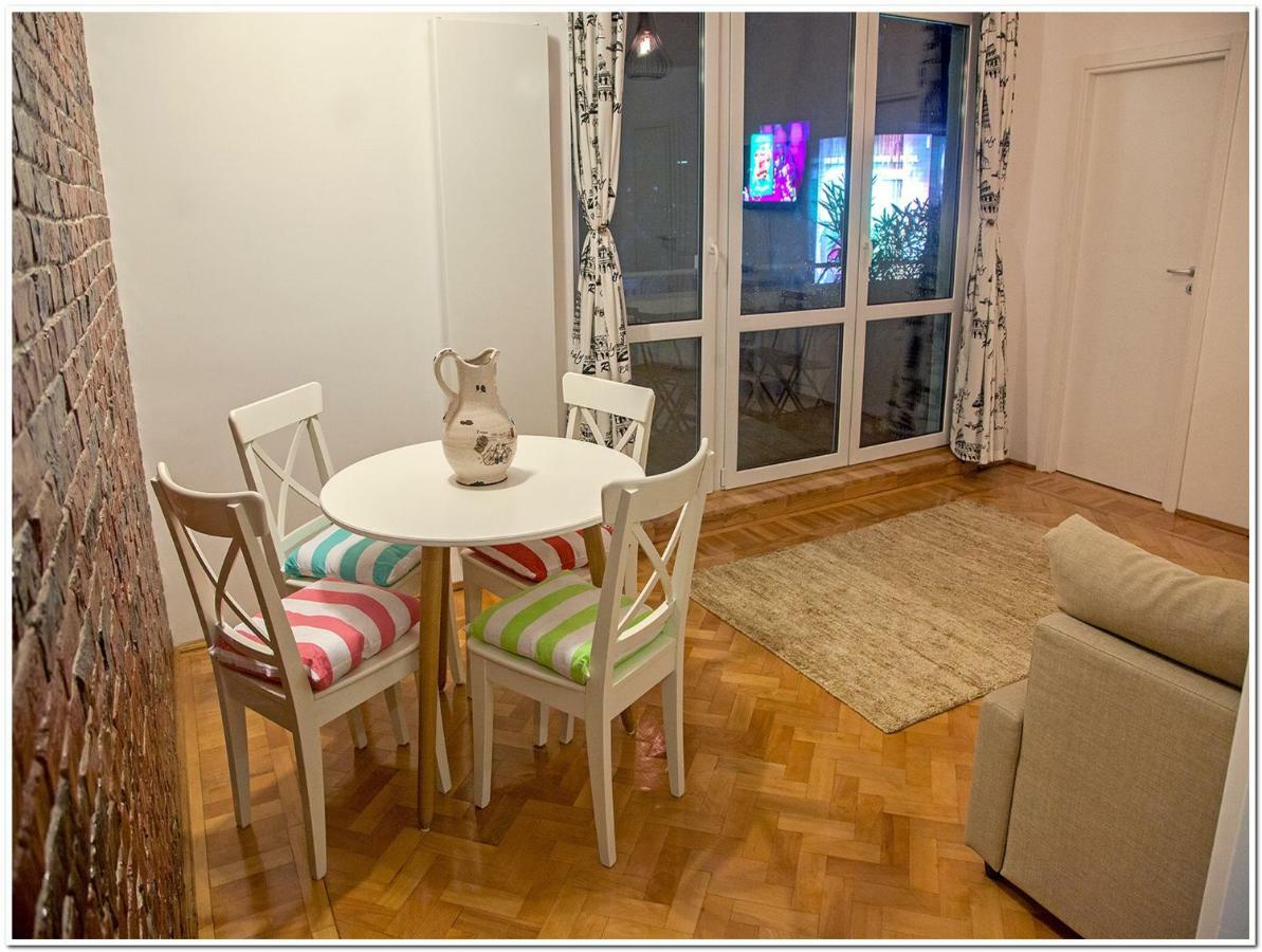 Skyview Old Town Apartment Bucureşti Exterior foto